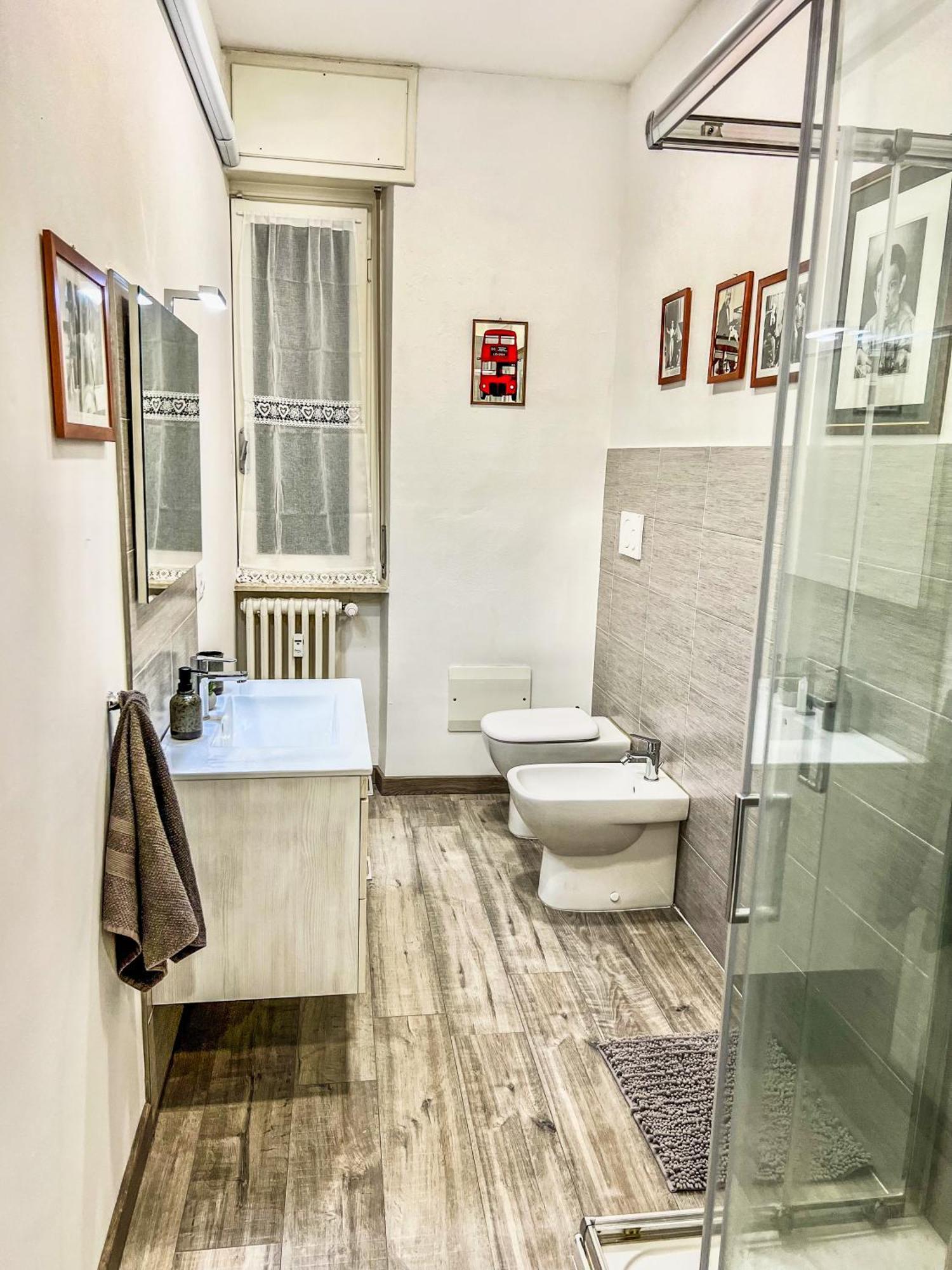 La Casa Bianca Apartment Vercelli Bagian luar foto
