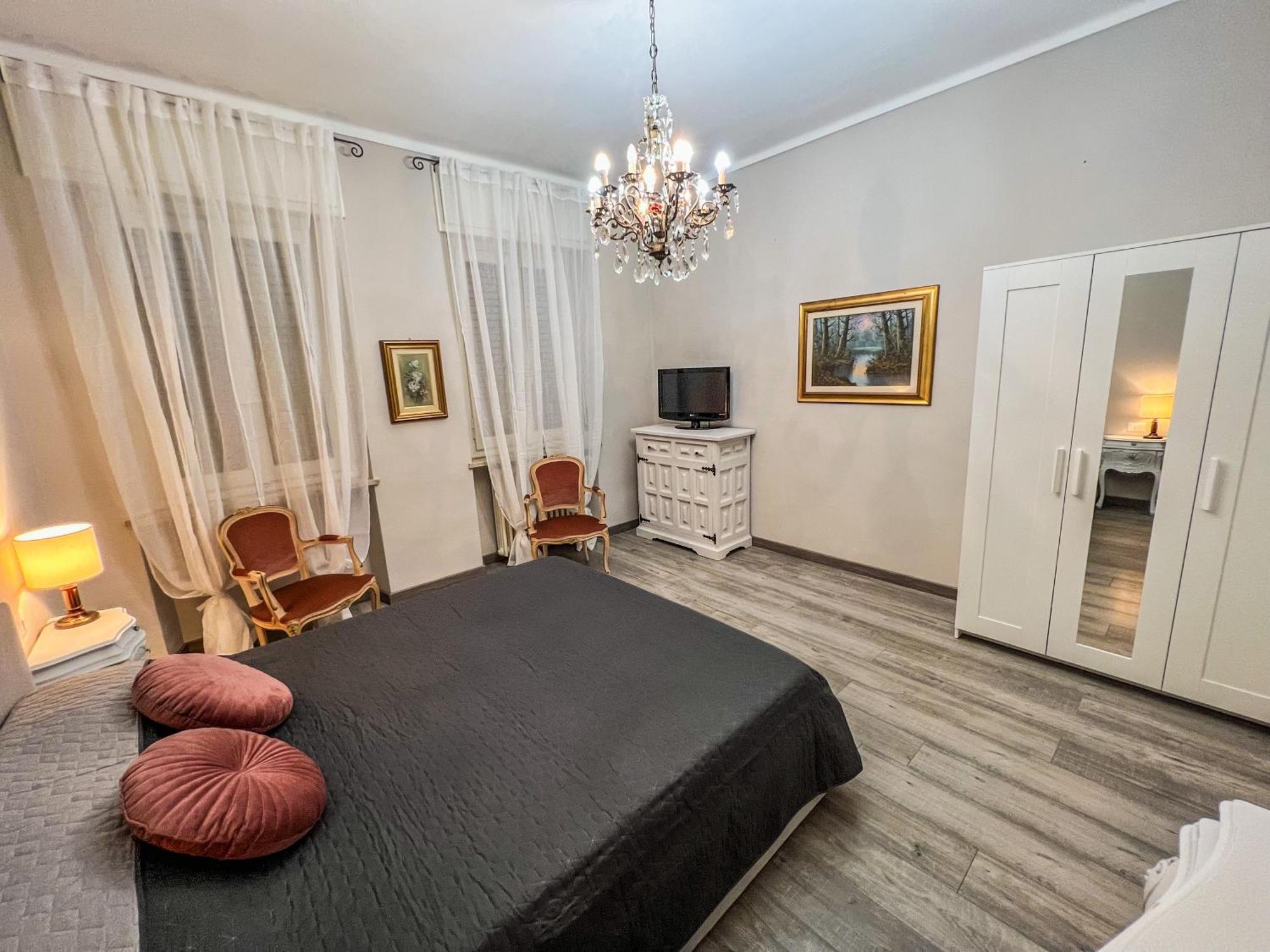 La Casa Bianca Apartment Vercelli Bagian luar foto